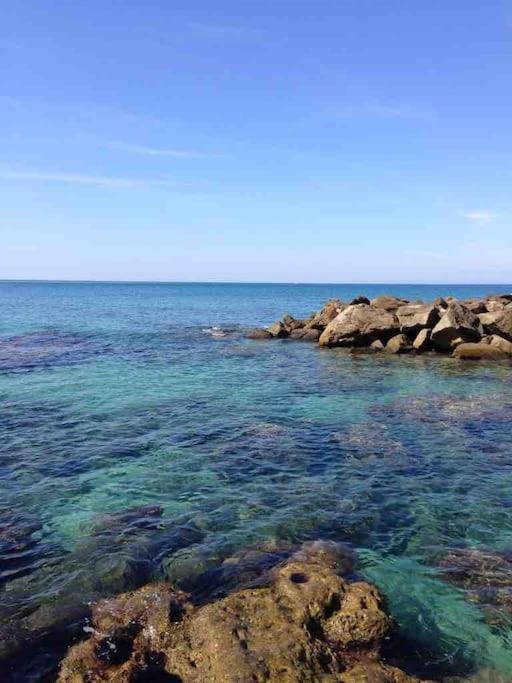 La Scaletta Sul Mare Di Pizzo Wifi E Disney+ 外观 照片