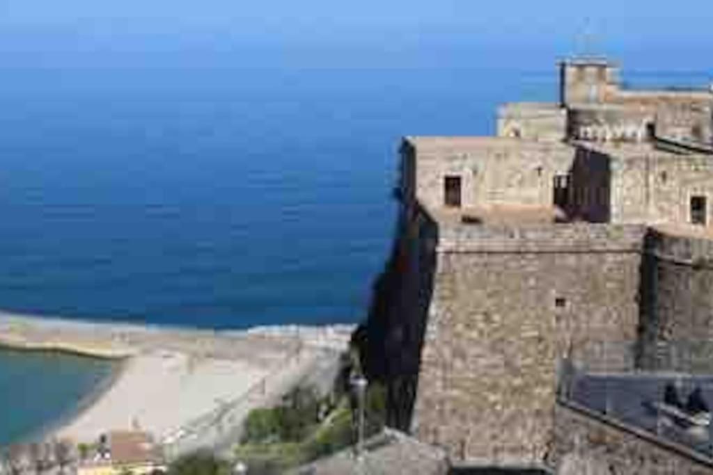 La Scaletta Sul Mare Di Pizzo Wifi E Disney+ 外观 照片