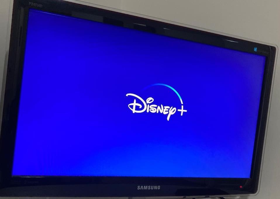 La Scaletta Sul Mare Di Pizzo Wifi E Disney+ 外观 照片