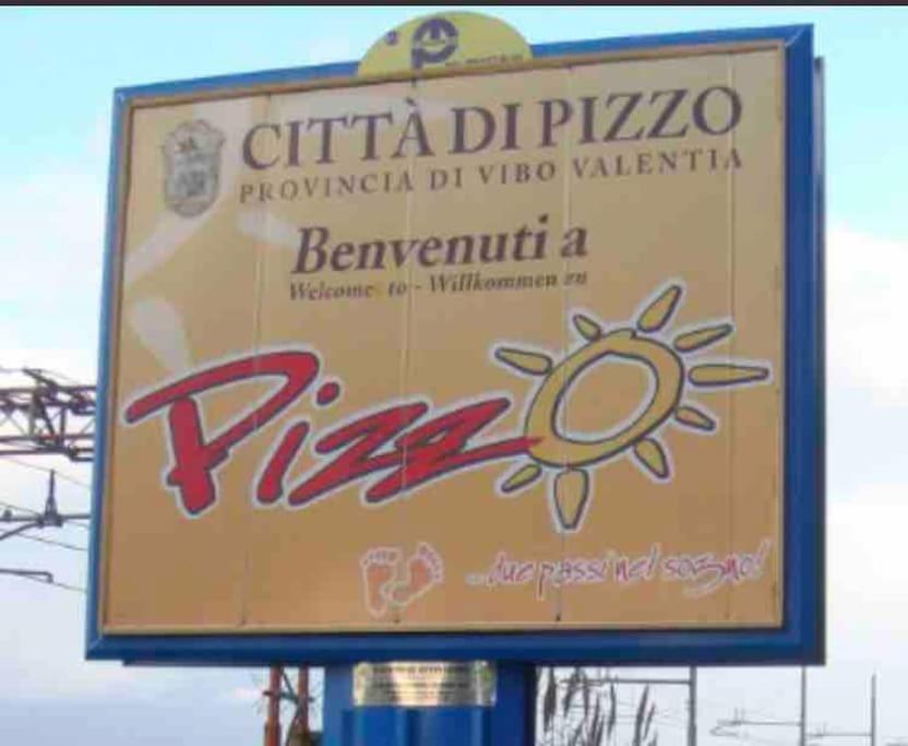 La Scaletta Sul Mare Di Pizzo Wifi E Disney+ 外观 照片